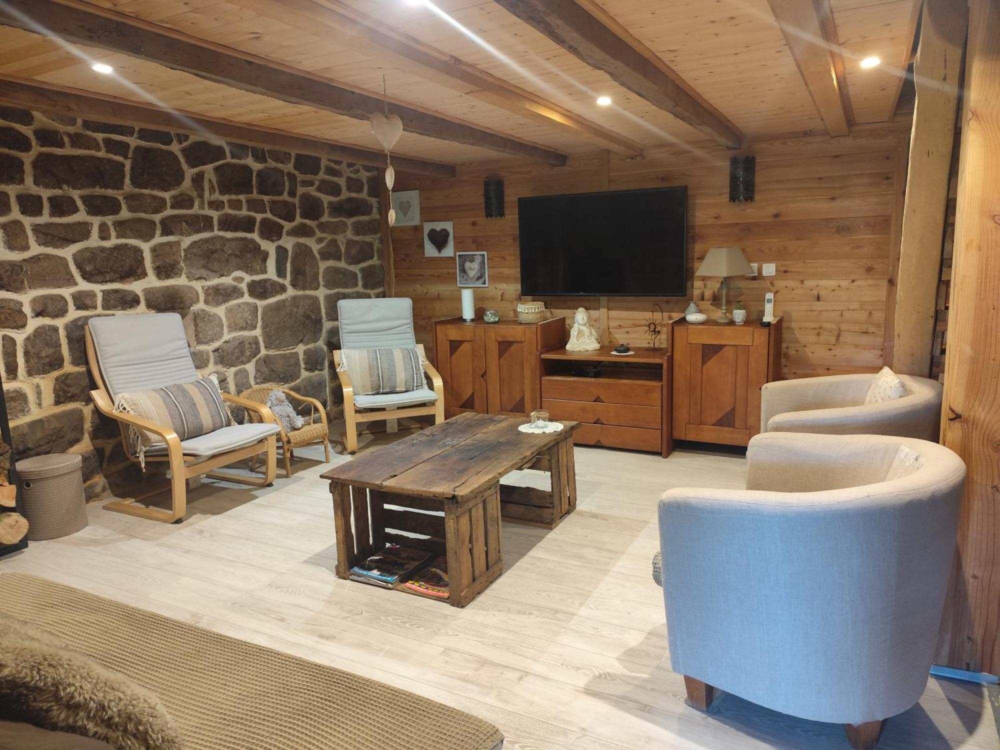 Maison Pres De La Dolce Via Avec Bain Norvegien Saint-Cierge-sous-le-Cheylard Luaran gambar
